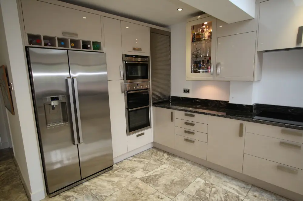 Kitchen fitter Guildford 