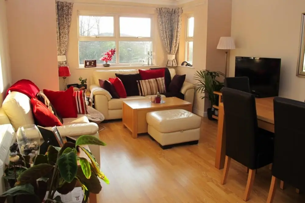 Carpenter Guildford Laminate Flooring Installation